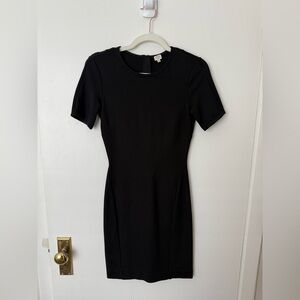 Aritzia Wilfred Dress - short sleeve